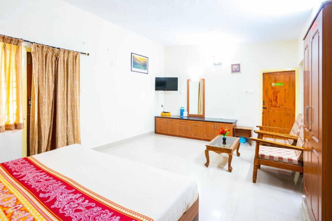 Hotel Tamilnadu - Ooty 1 Εξωτερικό φωτογραφία